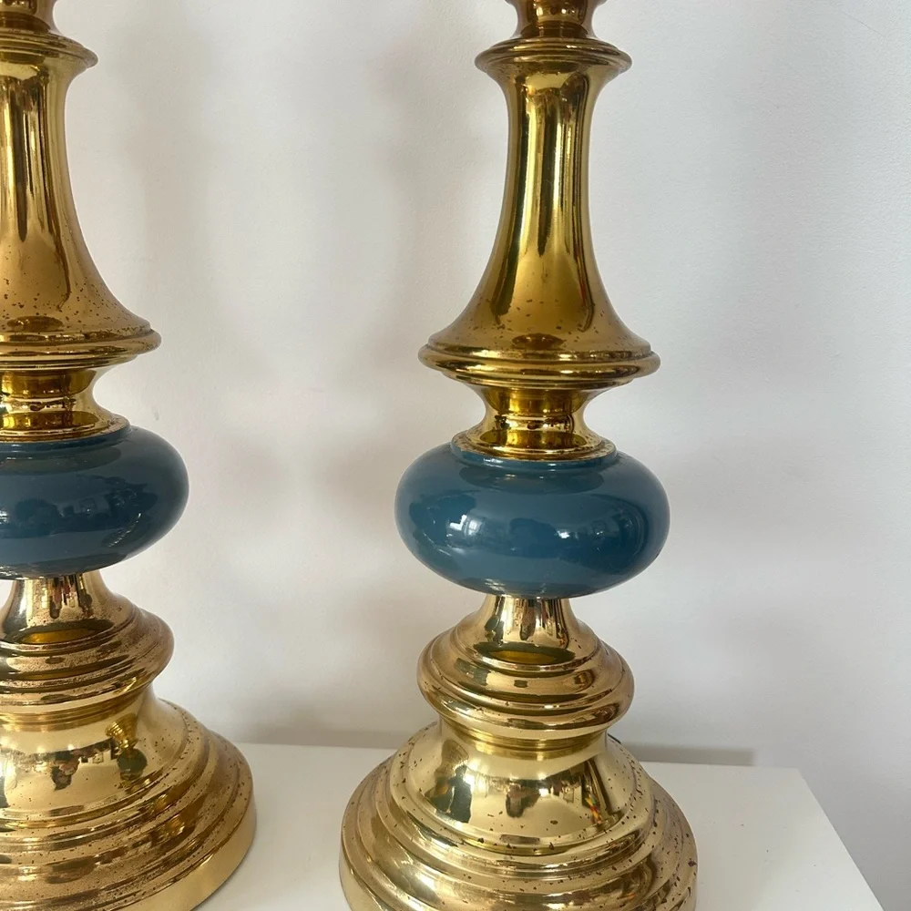 Pair of MCM vintage Brass blue stiffel Table Lamps - Picture 2 of 5